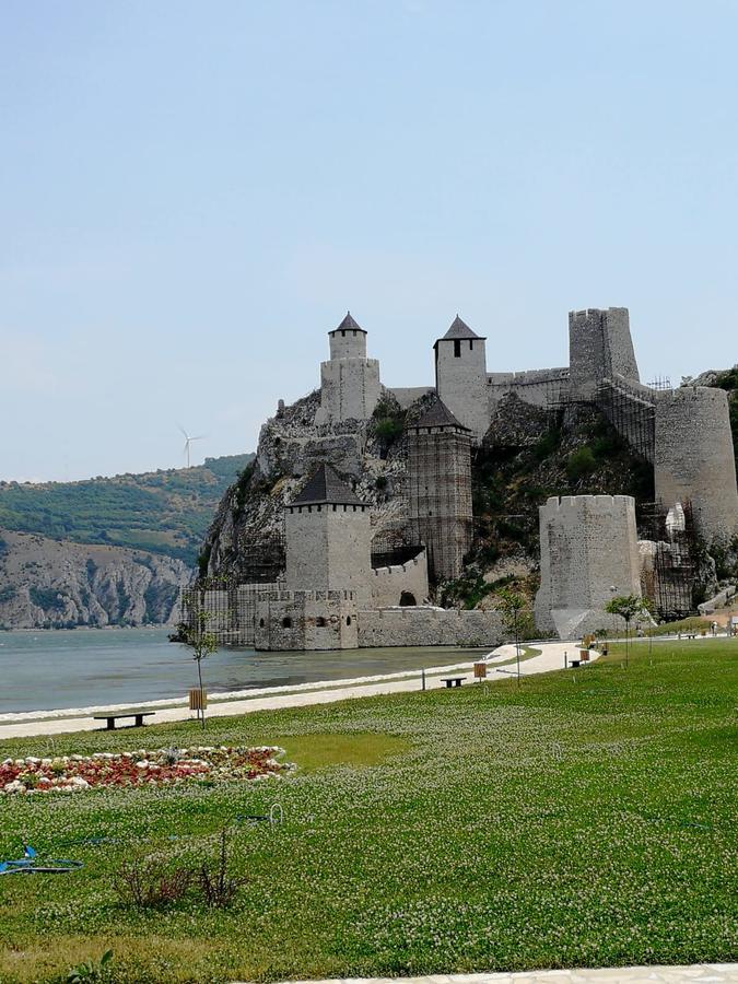 Apartman Bogic Apartment Golubac Exterior photo